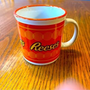 Reese’s candy, coffee mug, brand new